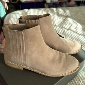 Eileen Fisher Booties